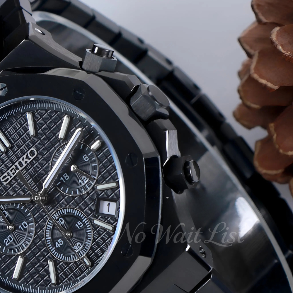 Royal Seikoak | Chrono Triple Black