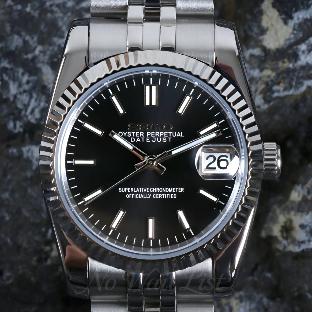 Seikojust | Classic Black